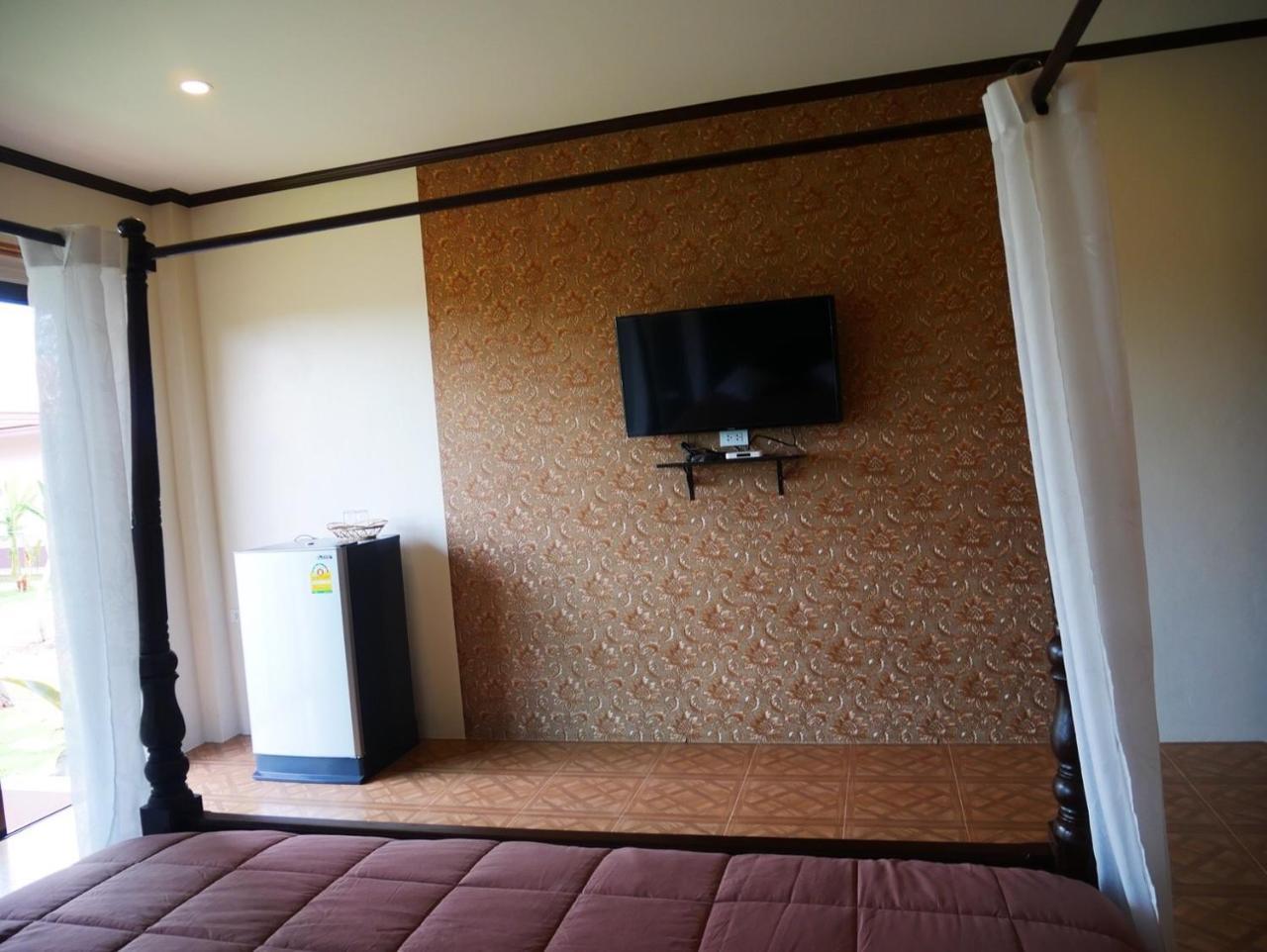 Tinna Resort Ban Nong Mai Ngam Εξωτερικό φωτογραφία