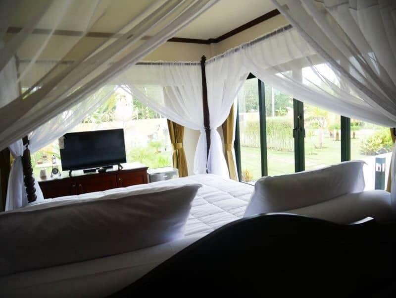 Tinna Resort Ban Nong Mai Ngam Εξωτερικό φωτογραφία