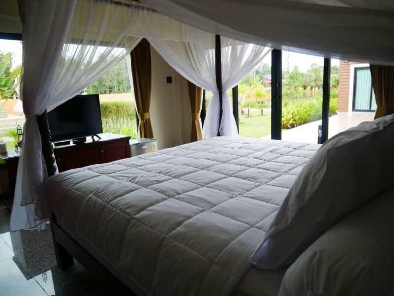 Tinna Resort Ban Nong Mai Ngam Εξωτερικό φωτογραφία